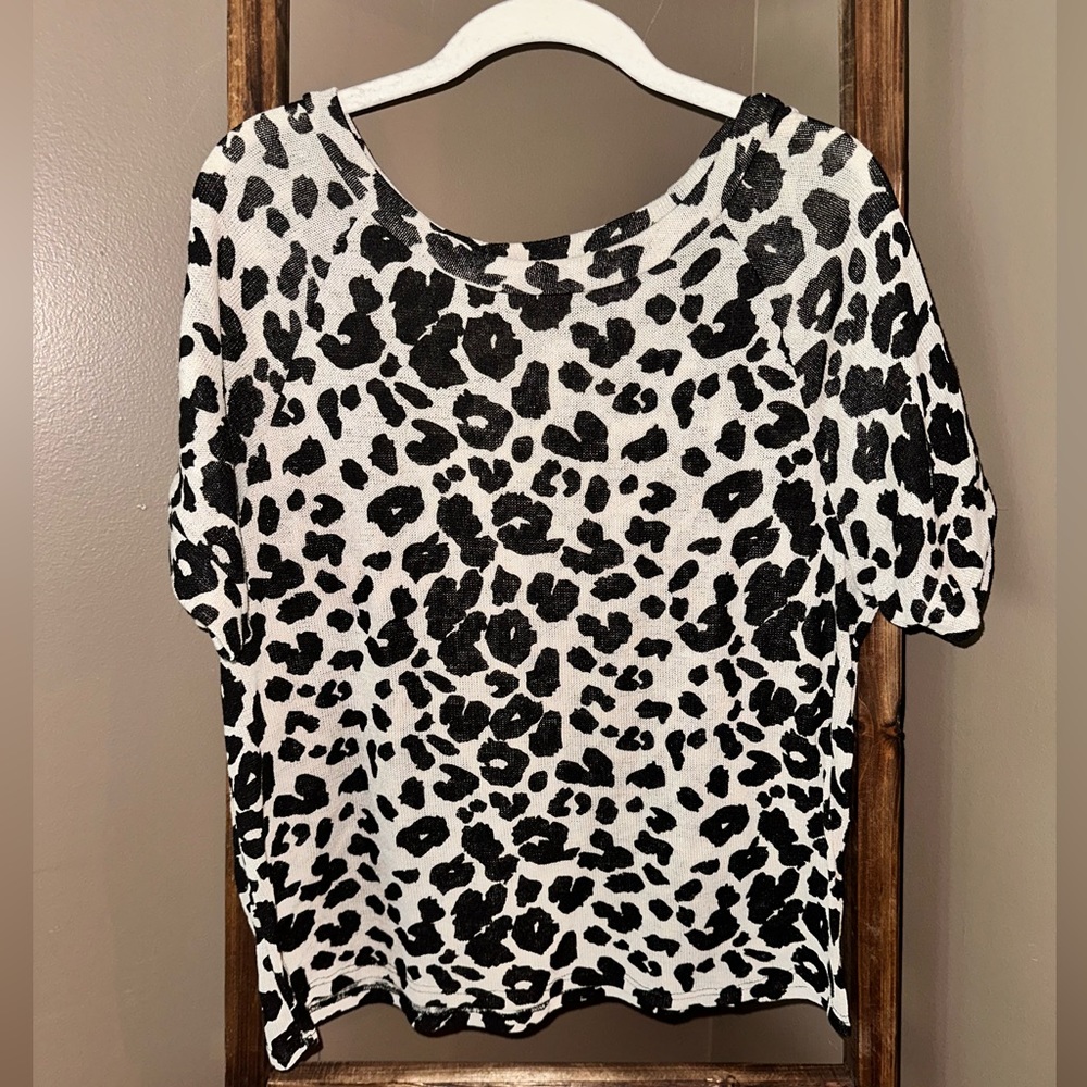 leopard print top